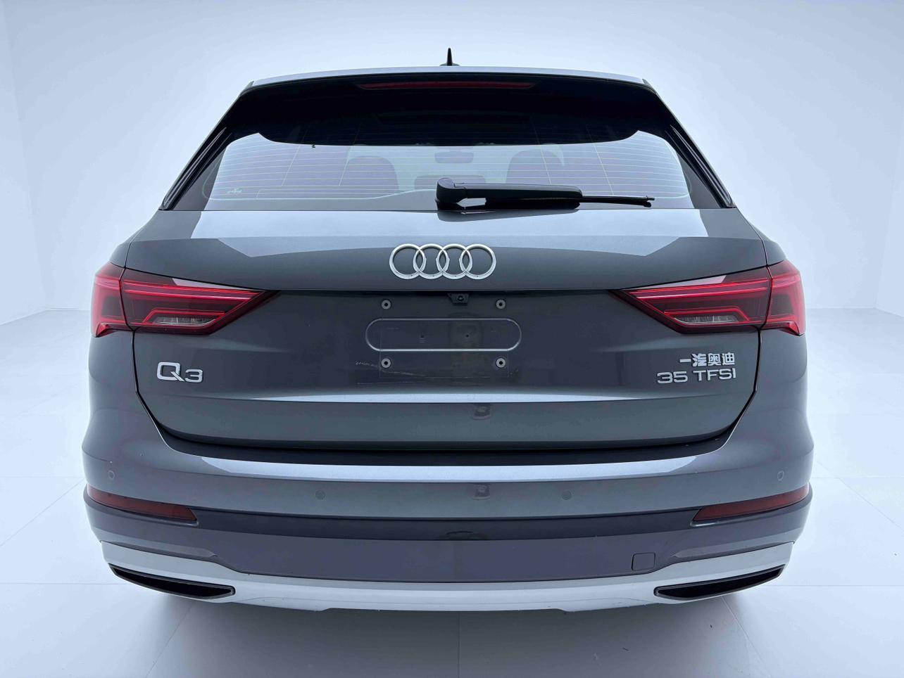 Audi Q3 2022 thumb 3