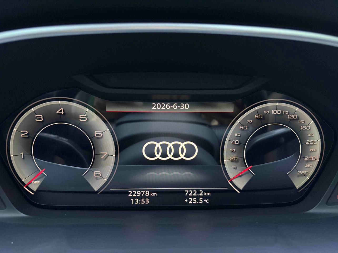 Audi Q3 2022 thumb 10