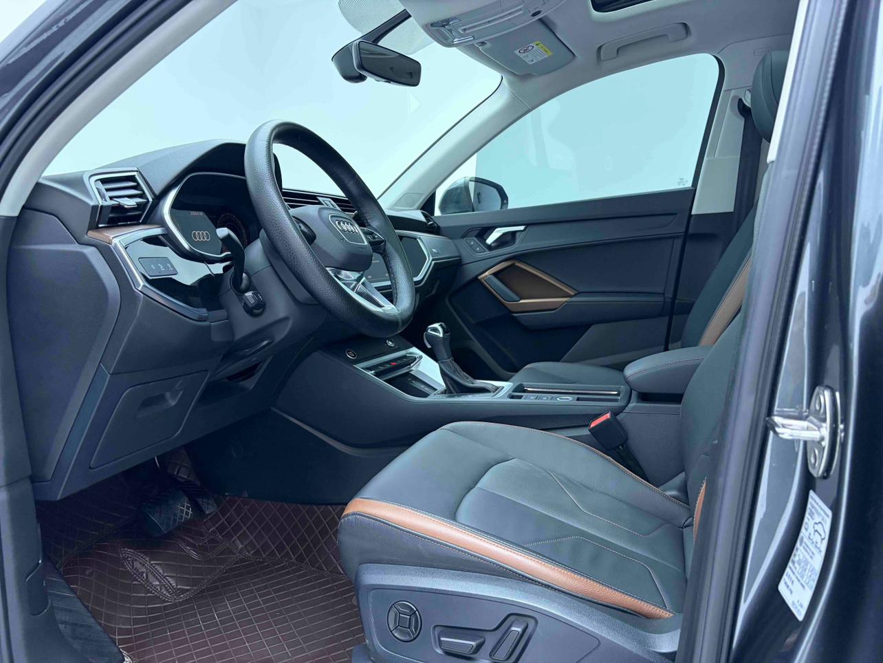 Audi Q3 2022 thumb 12