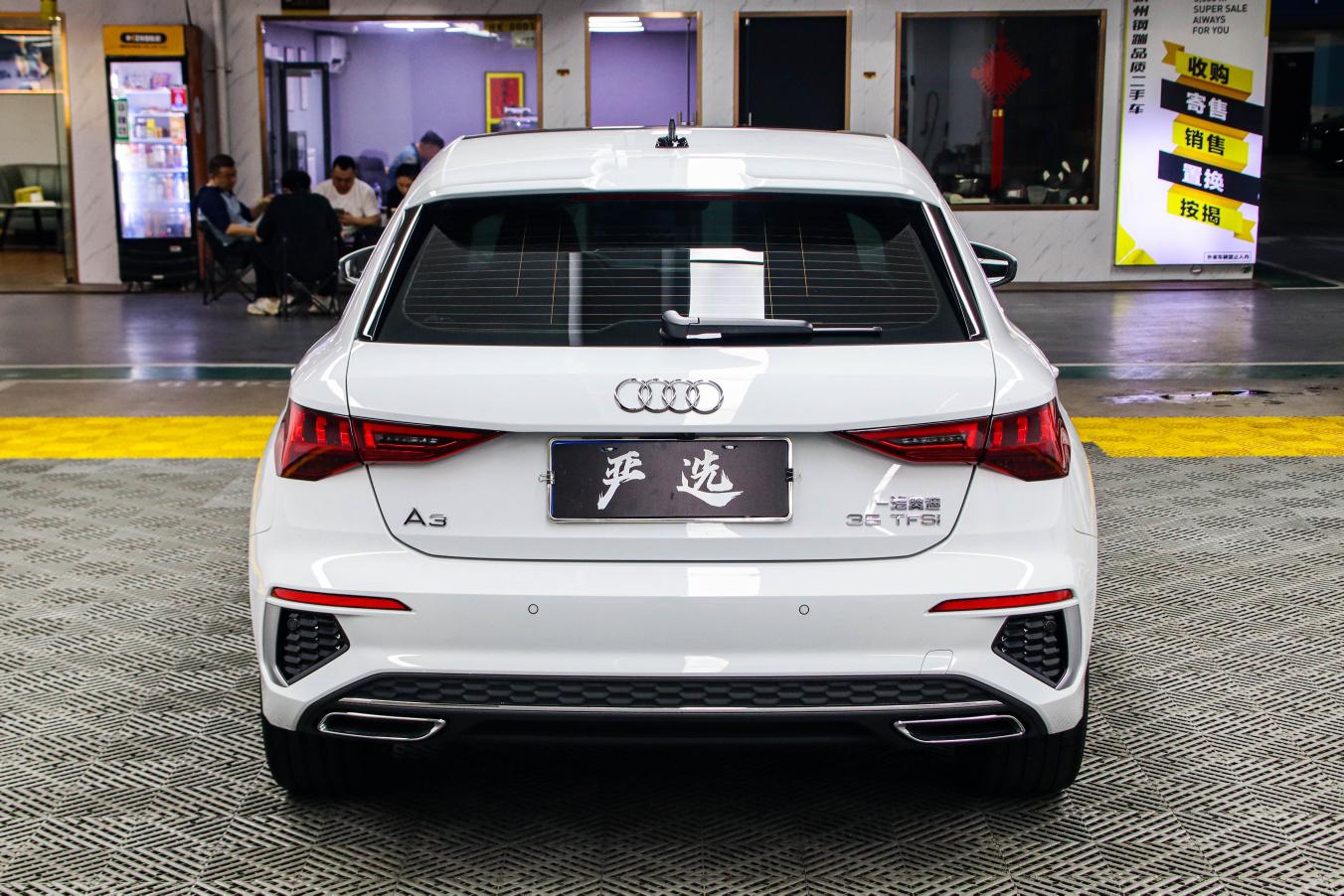 Audi A3 2023 thumb 2
