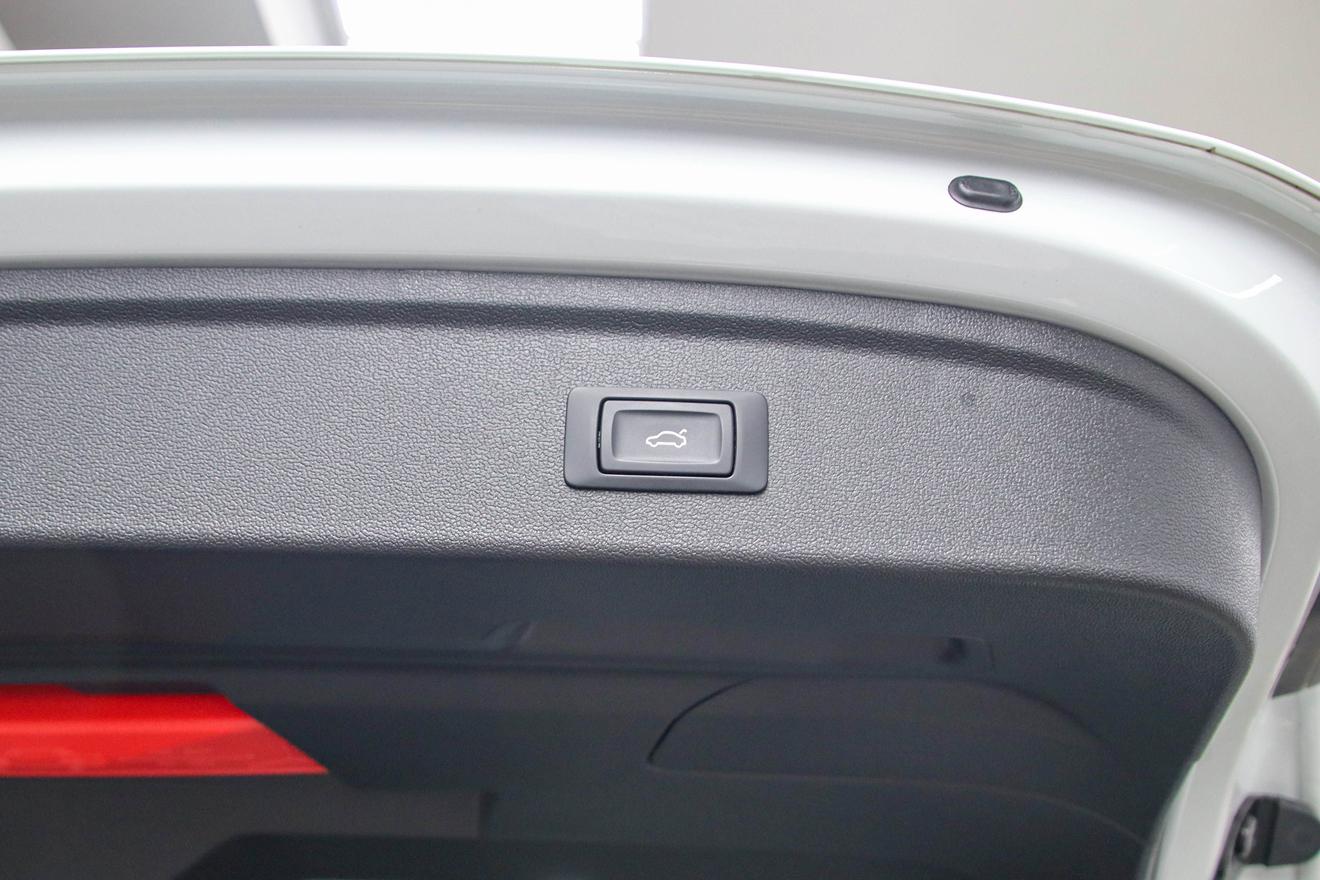 Audi A3 2023 thumb 8
