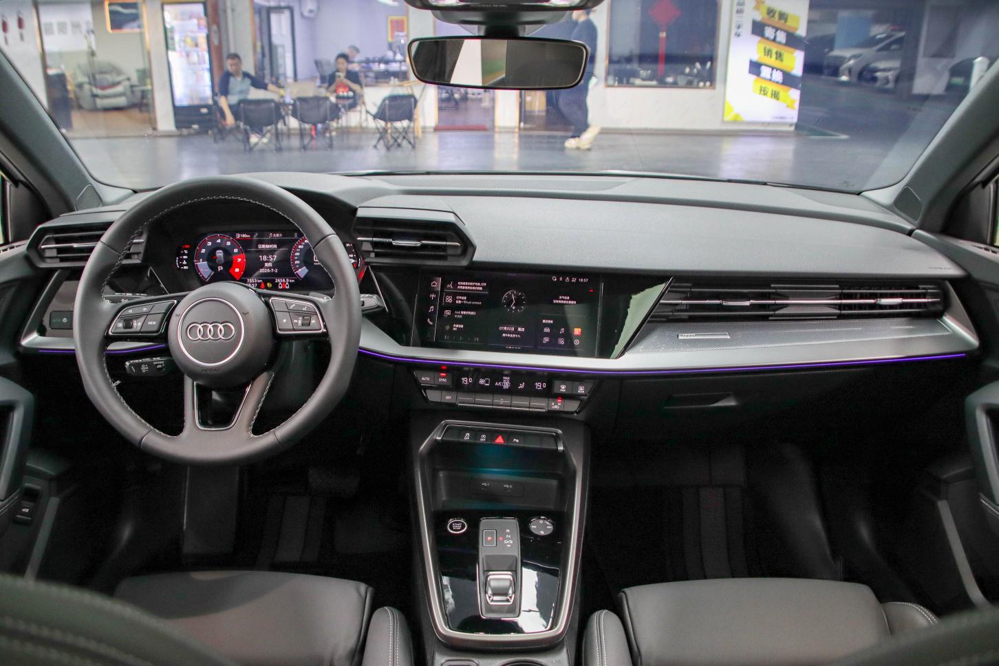 Audi A3 2023 thumb 9