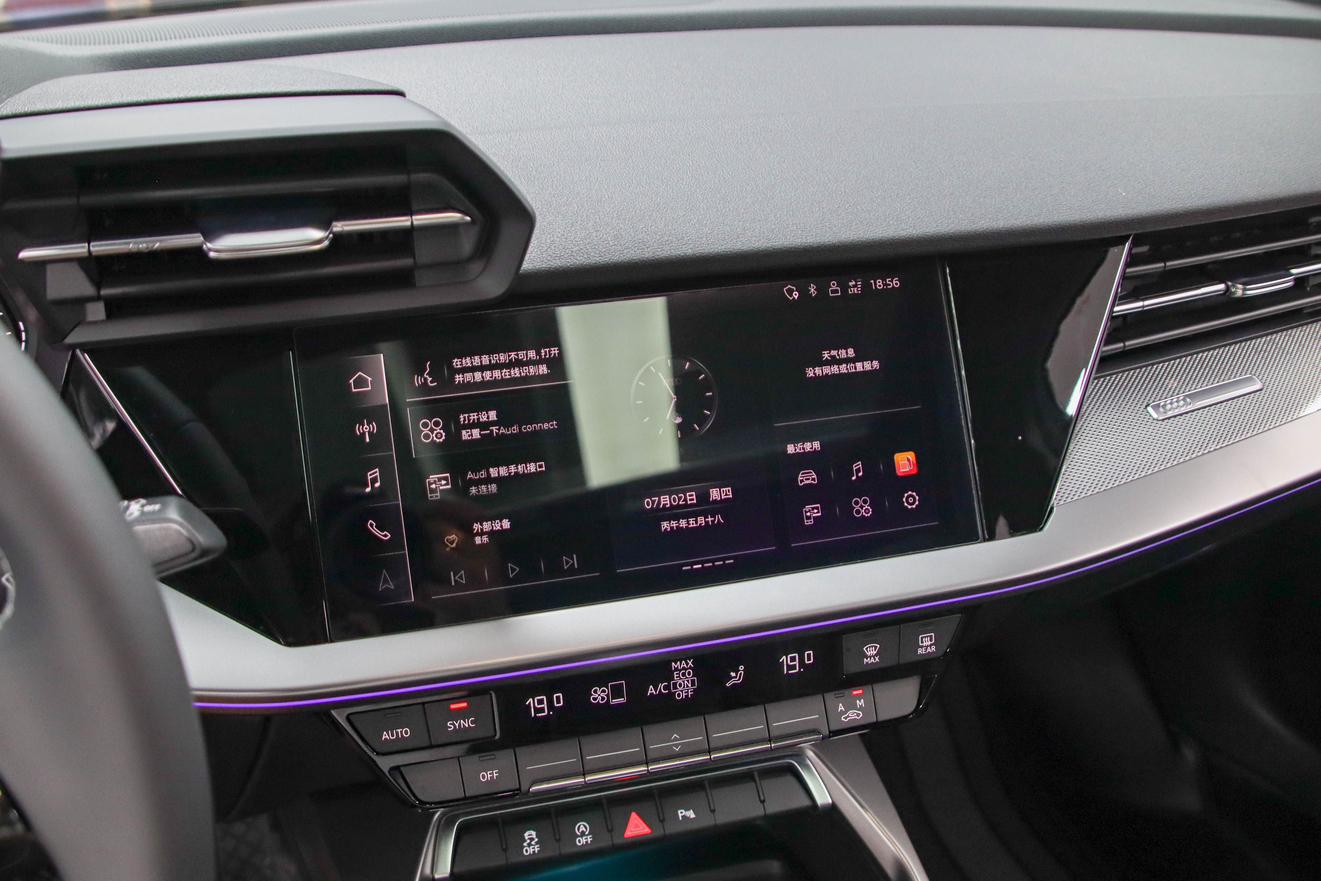 Audi A3 2023 thumb 10