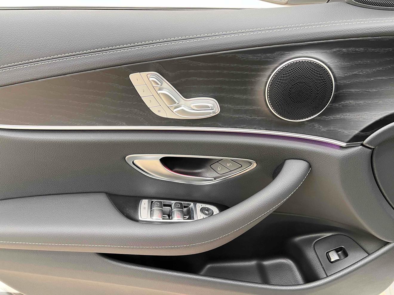 Mercedes-Benz E-Класс 2023 thumb 8