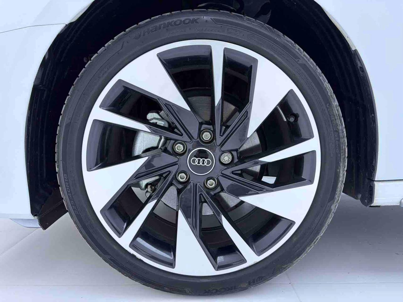 Audi A3 2023 thumb 6