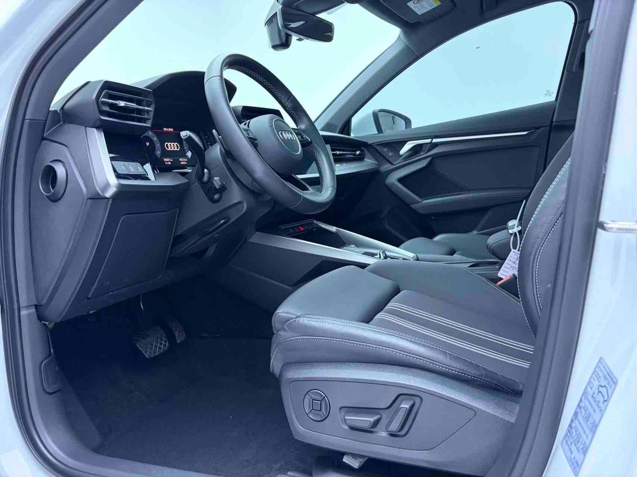 Audi A3 2023 thumb 12