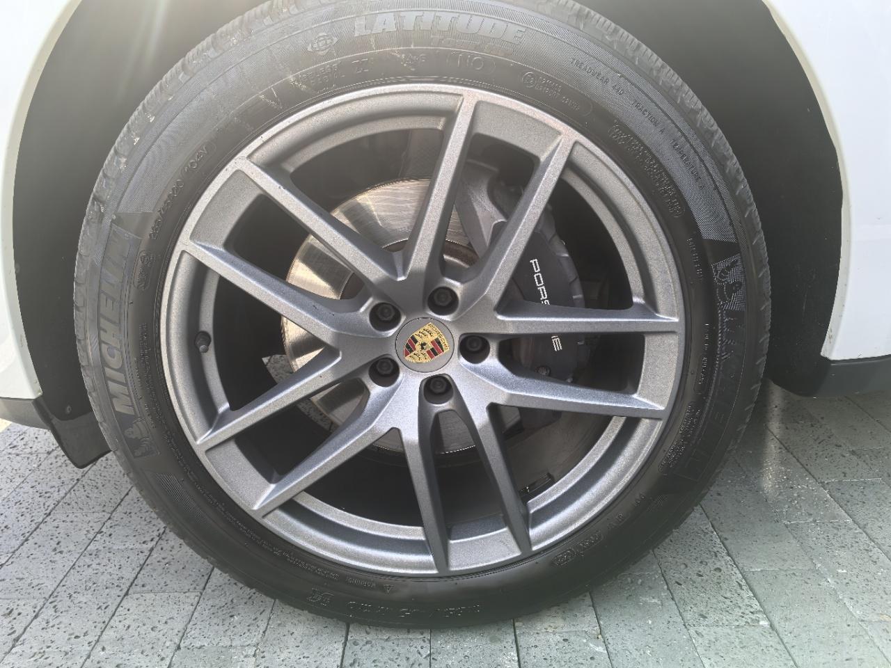Porsche Macan 2022 thumb 5