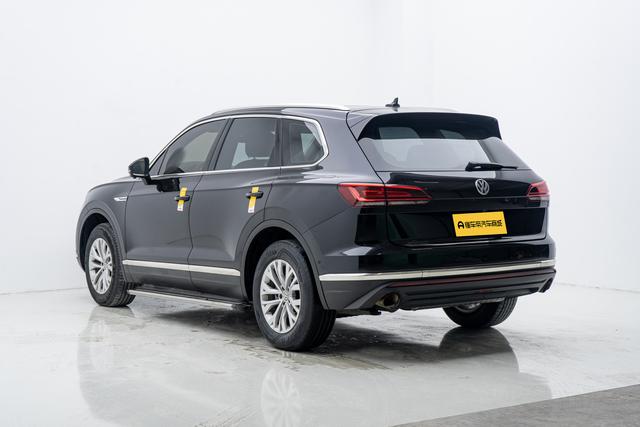 Volkswagen Touareg 2019 thumb 3