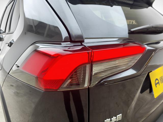 Toyota RAV4 2020 thumb 11