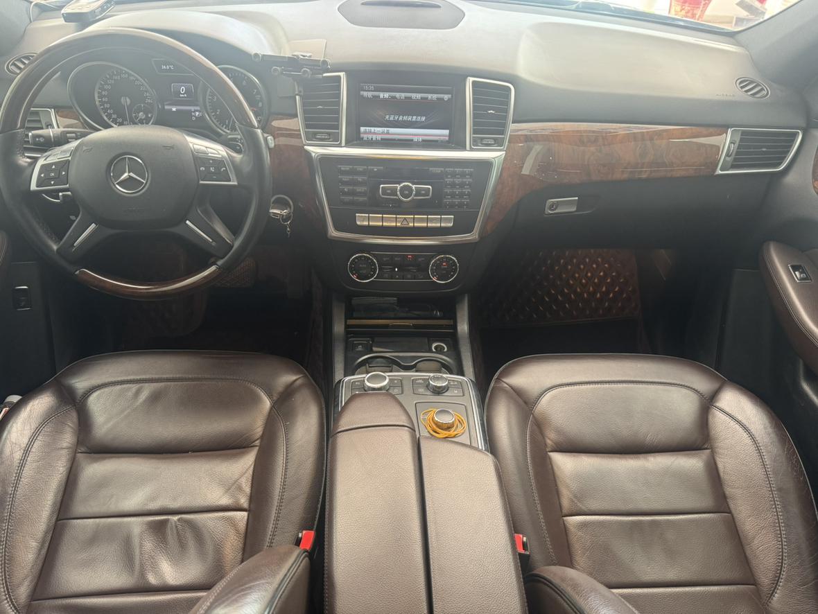 Mercedes-Benz M-Класс 2012 thumb 5