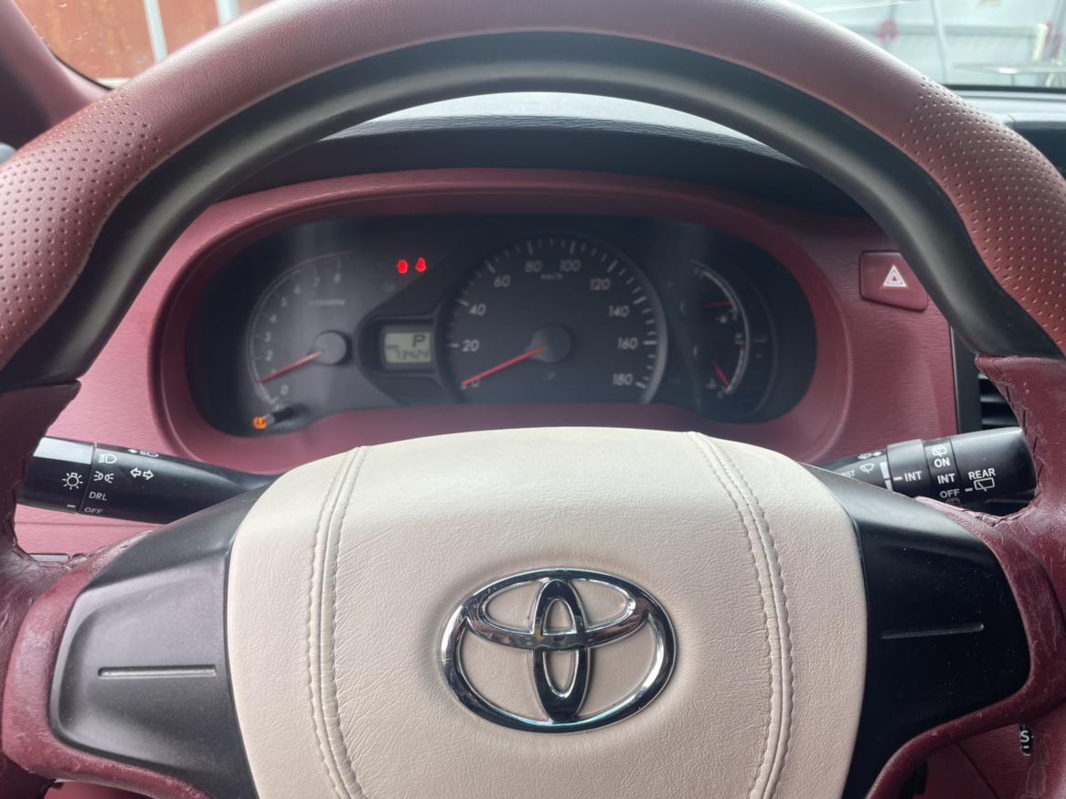 Toyota Sienna 2015 thumb 6