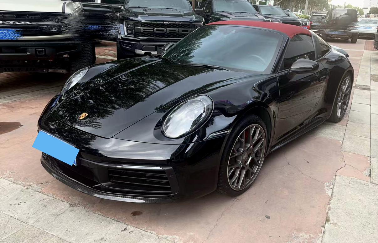 Porsche 911 2023 thumb 8