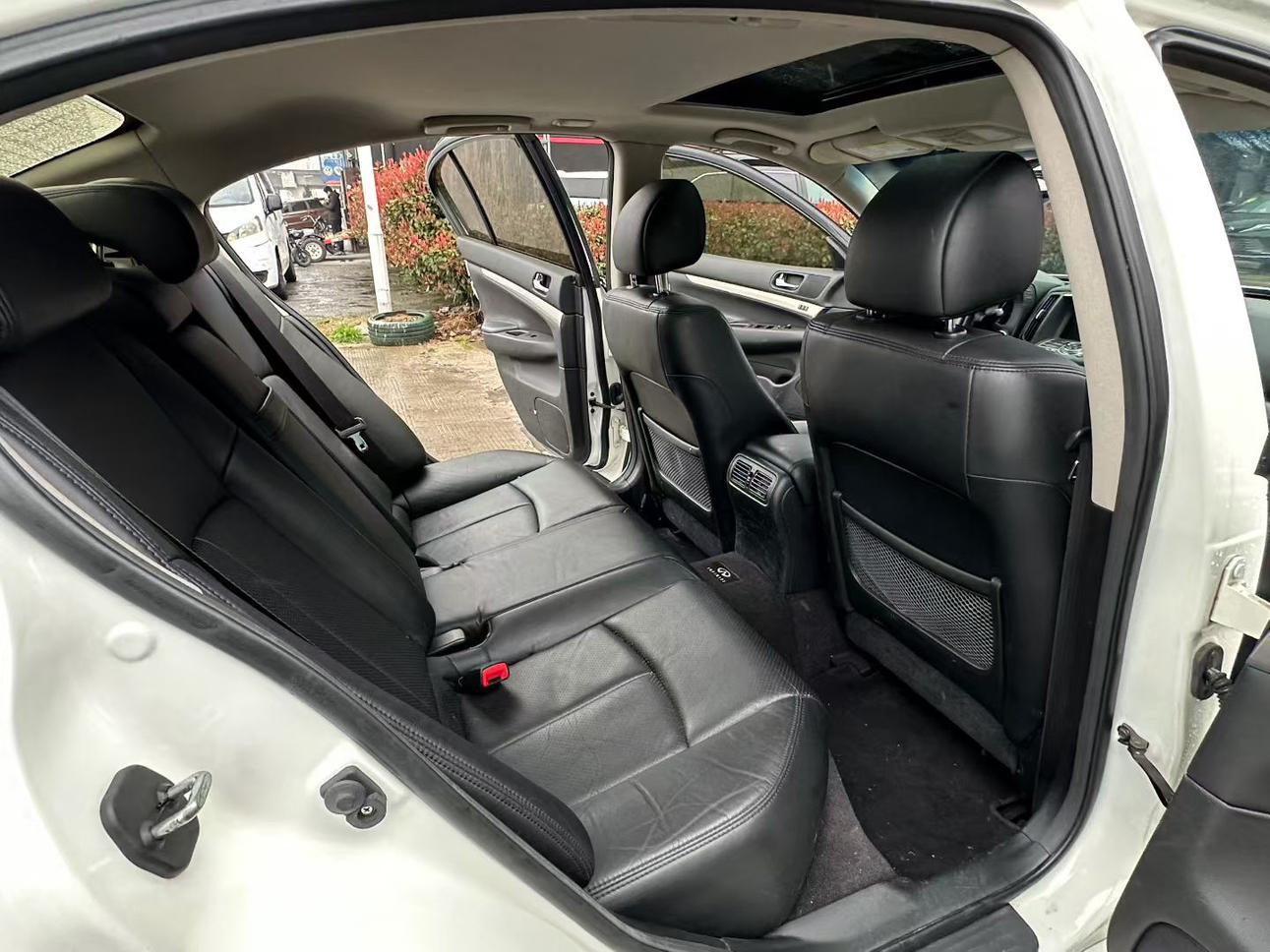 Infiniti G 2010 thumb 7