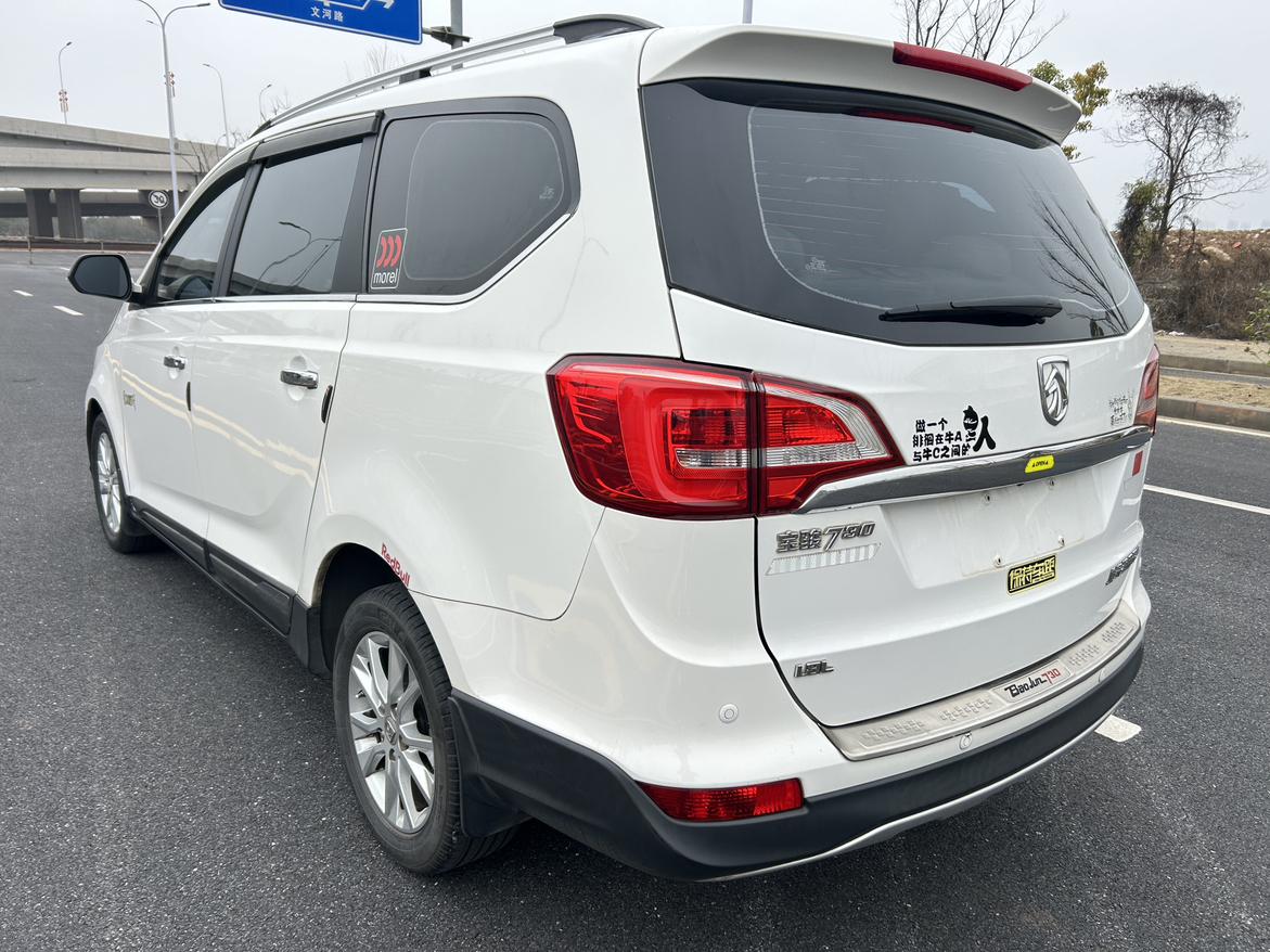 Baojun 730 2016 thumb 3