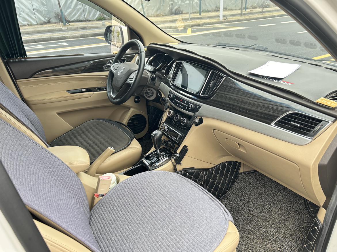 Baojun 730 2016 thumb 12