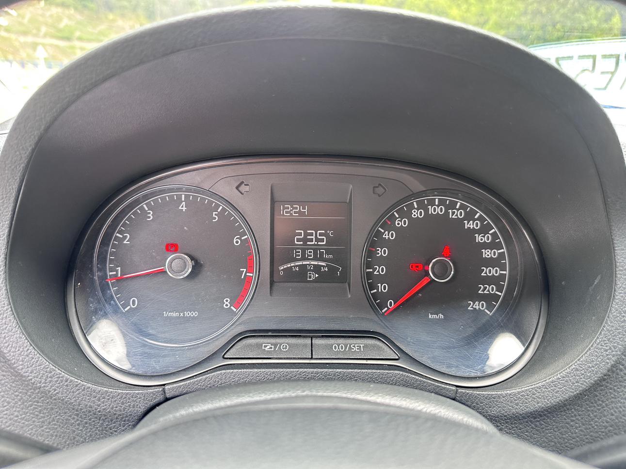 Volkswagen Polo 2014 thumb 4