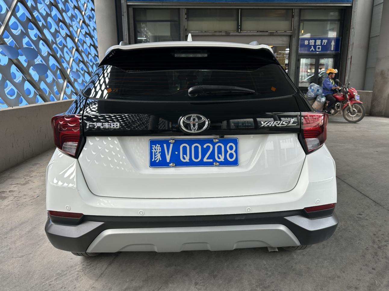 Toyota Yaris 2022 thumb 3