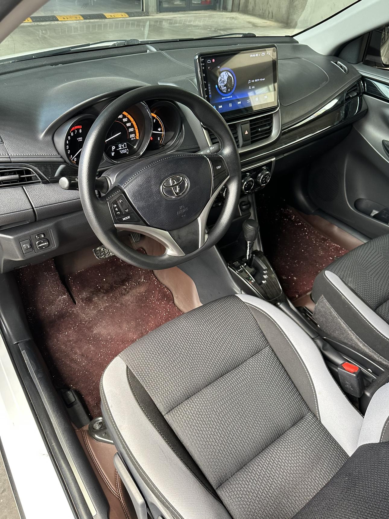 Toyota Yaris 2022 thumb 7