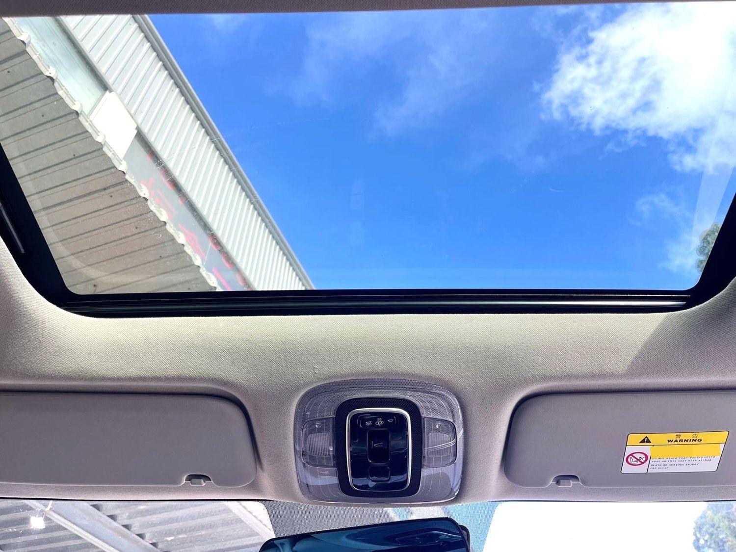 Hyundai Elantra 2023 thumb 5