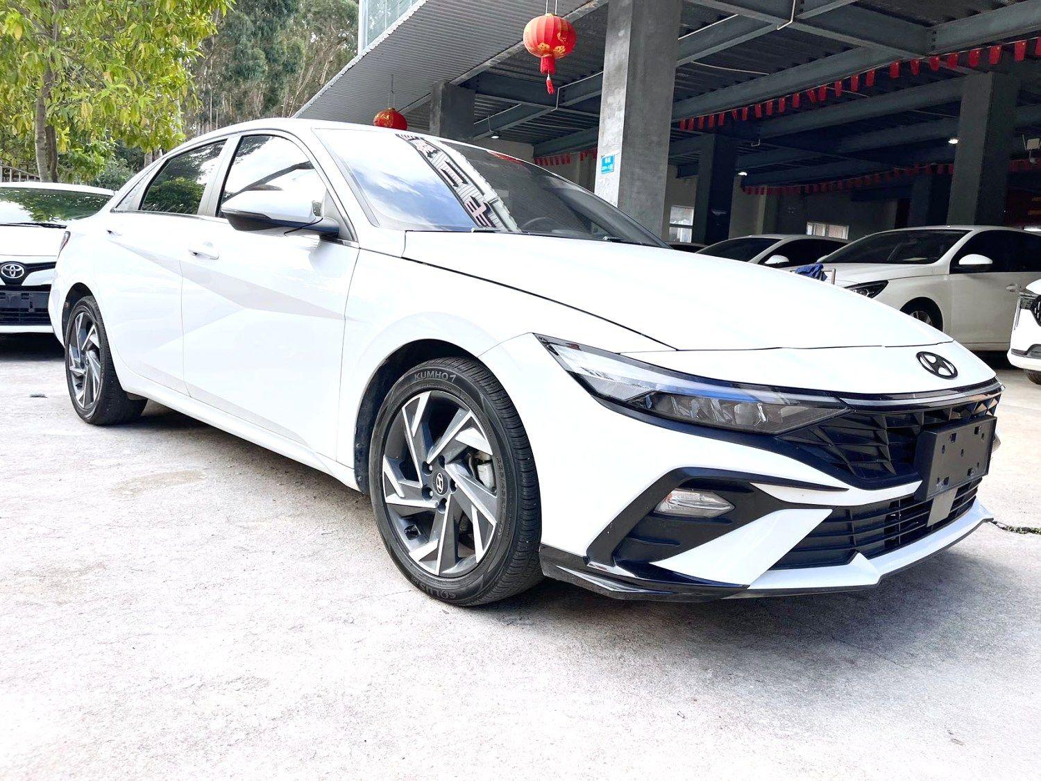 Hyundai Elantra 2023 thumb 10