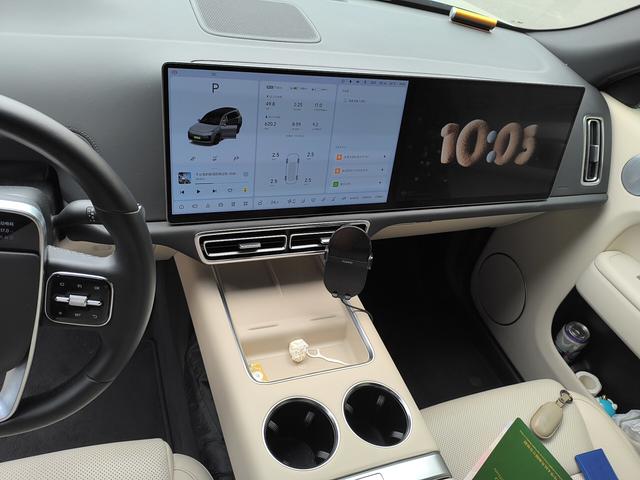 Lixiang (Li Auto) L9 2022 thumb 12