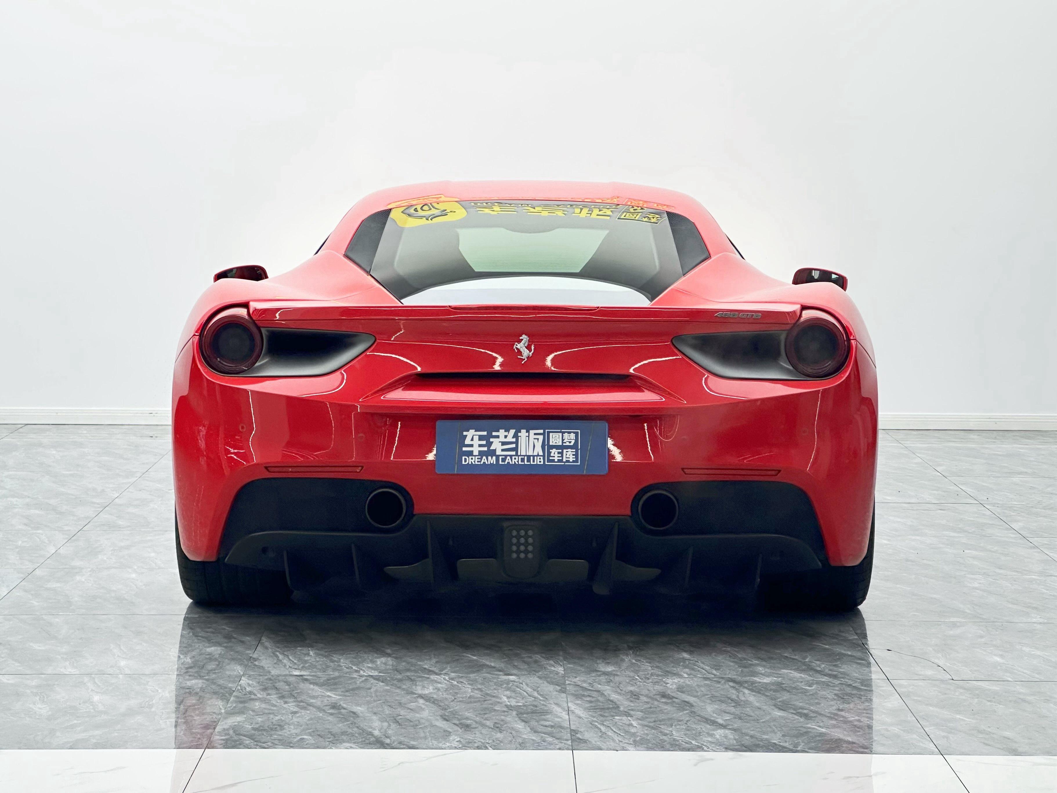 Ferrari 488 2015 thumb 3