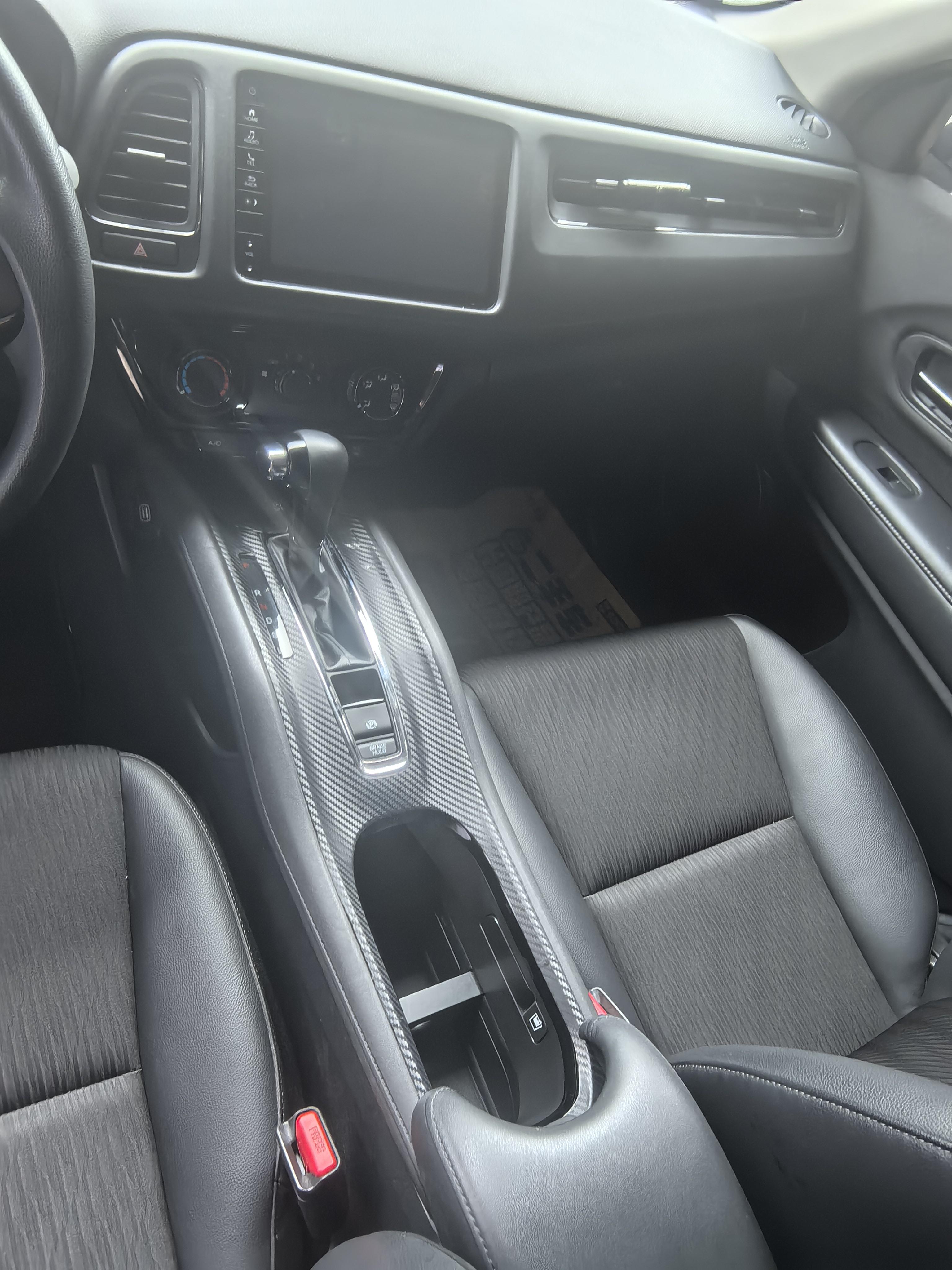 Honda Vezel 2020 thumb 8