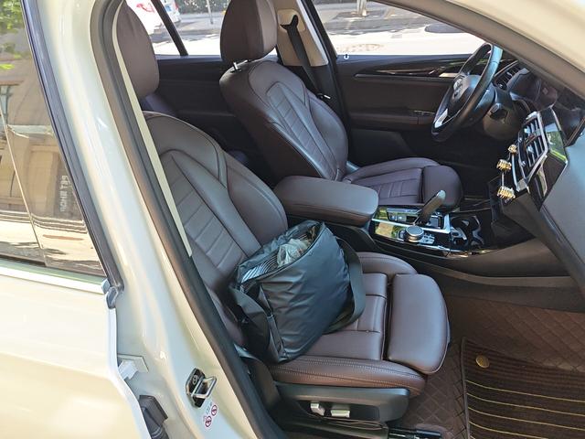 BMW X3 2021 thumb 6