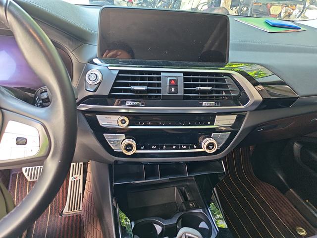 BMW X3 2021 thumb 10
