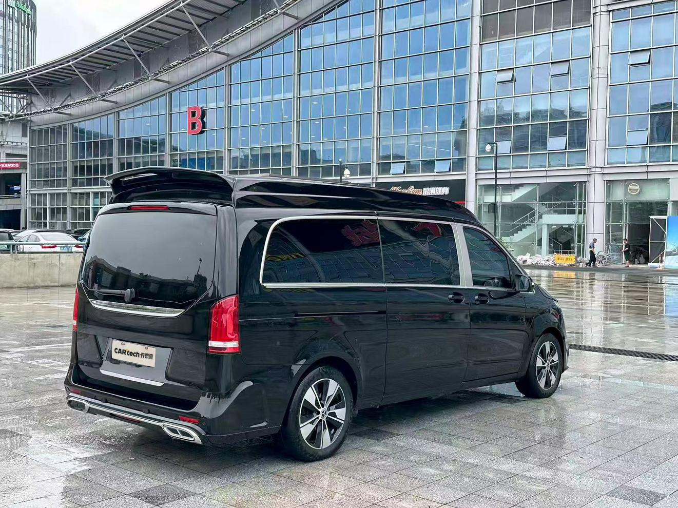 Mercedes-Benz V-Класс 2022 thumb 4