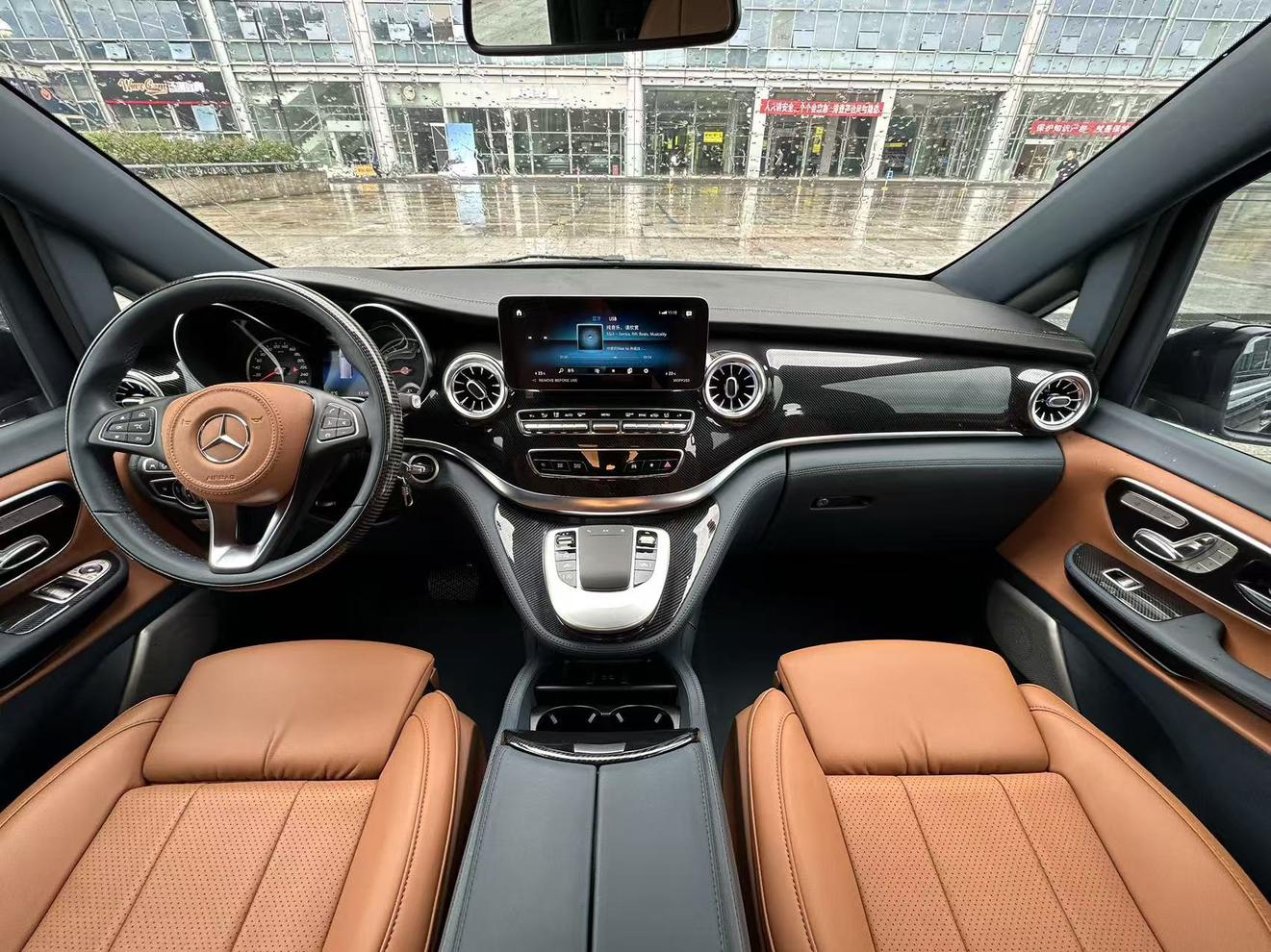 Mercedes-Benz V-Класс 2022 thumb 5