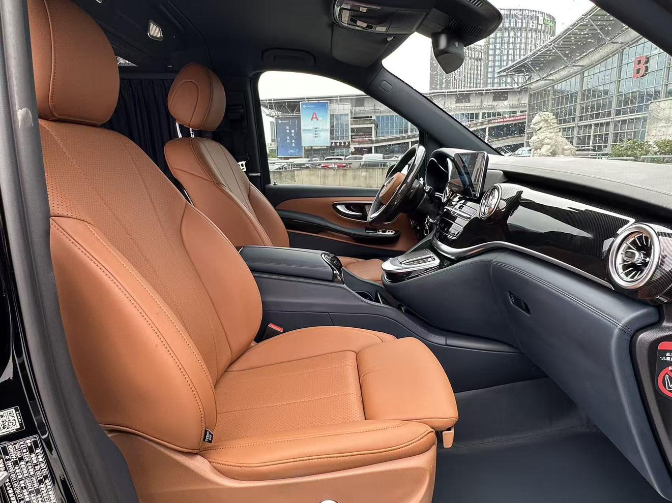 Mercedes-Benz V-Класс 2022 thumb 6
