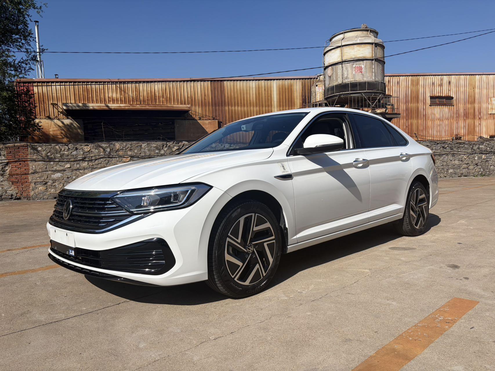 Volkswagen Sagitar 2023 thumb 11