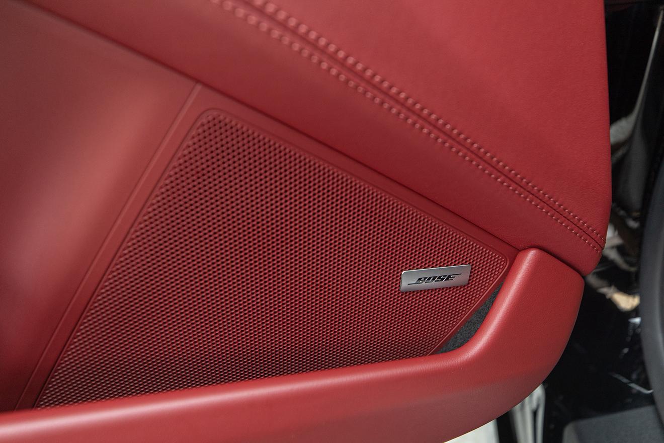 Porsche 911 2022 thumb 4