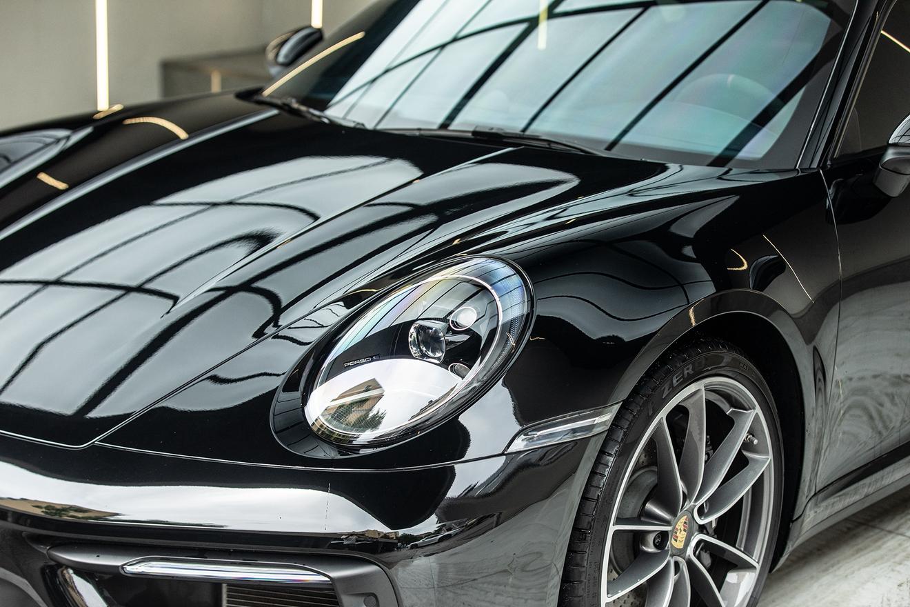 Porsche 911 2022 thumb 5
