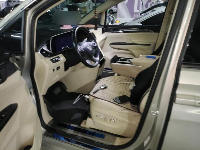Buick GL8 2022 thumb 5