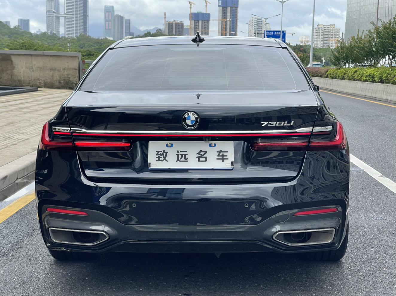 BMW 7 серии 2021 thumb 2