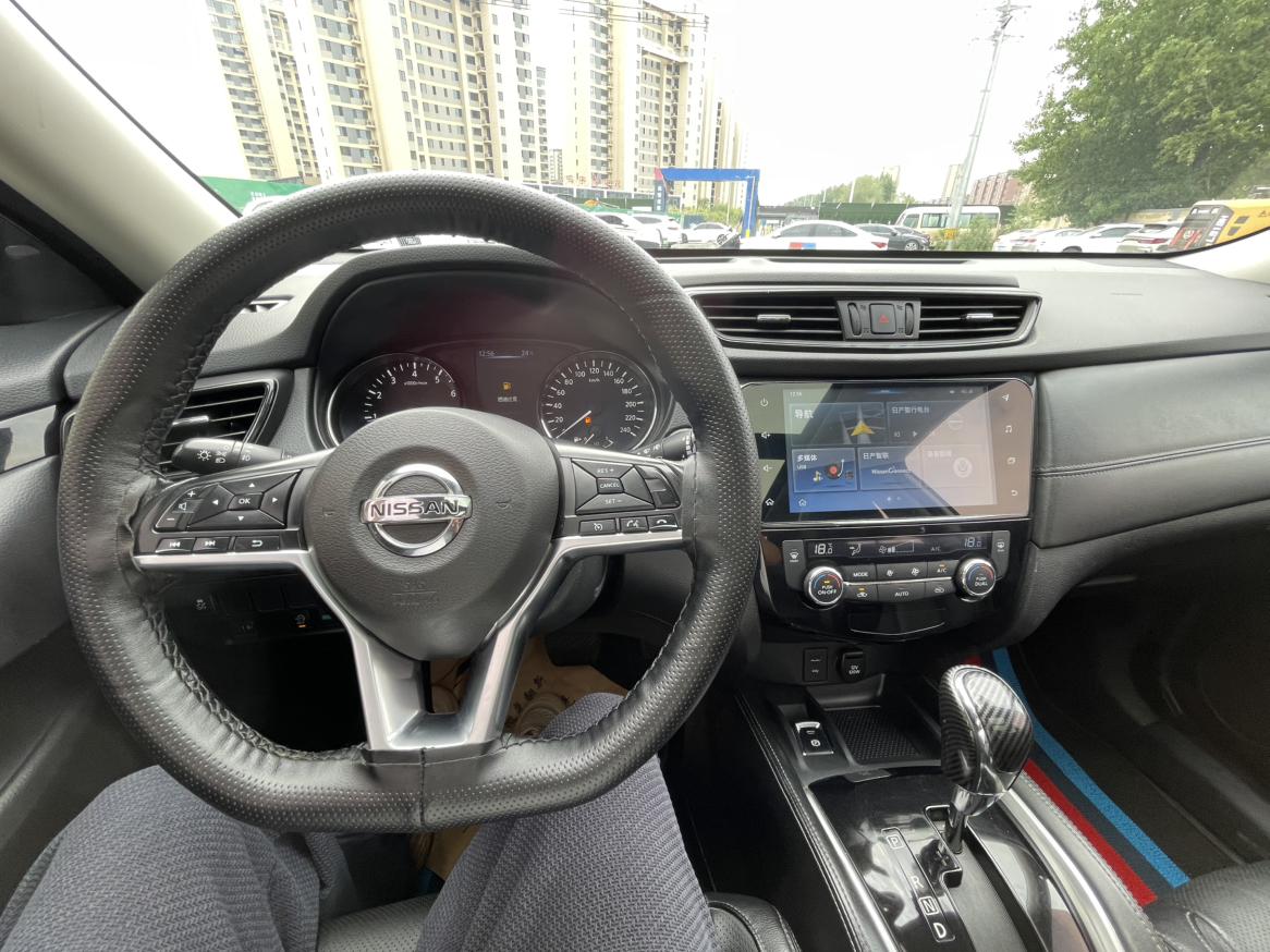 Nissan X-Trail 2019 thumb 9
