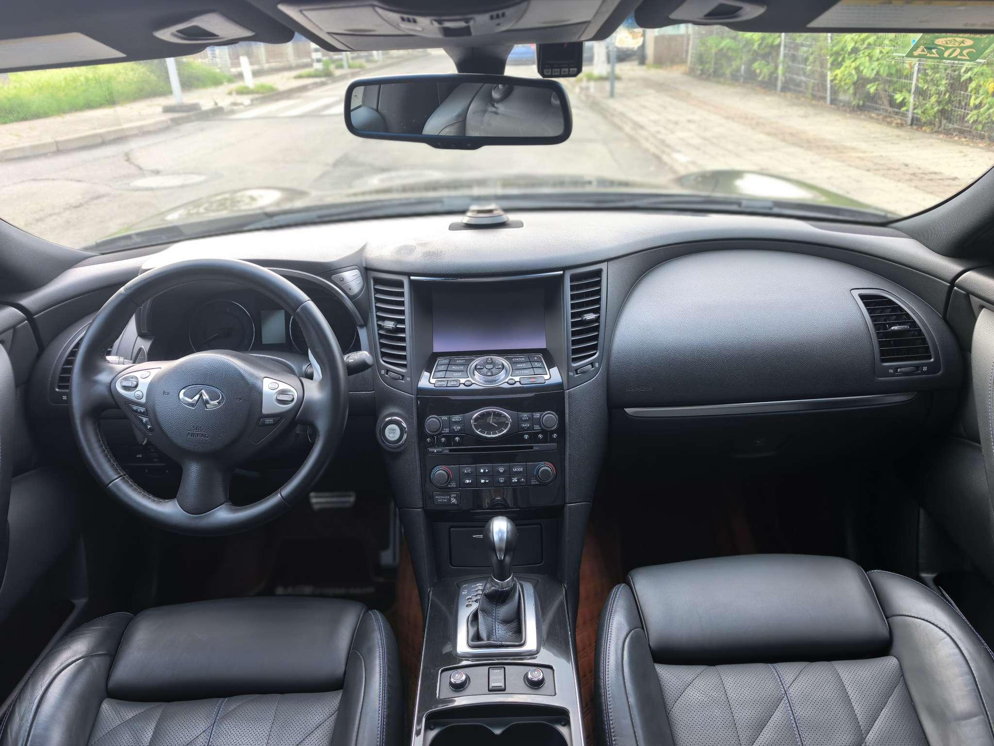 Infiniti QX70 2015 thumb 8