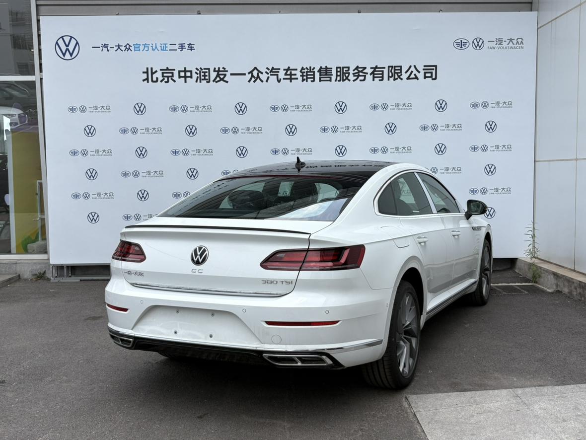 Volkswagen Arteon 2026 thumb 2