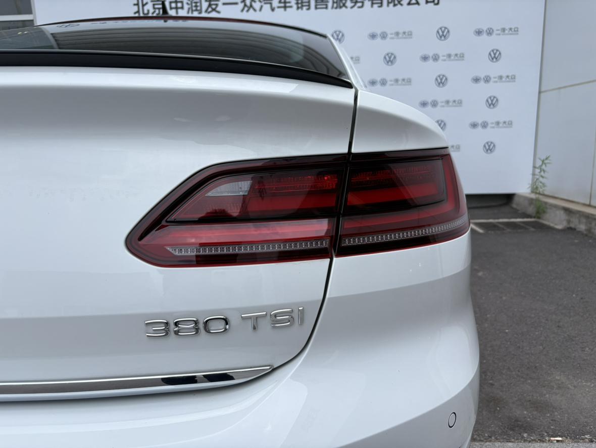 Volkswagen Arteon 2026 thumb 5