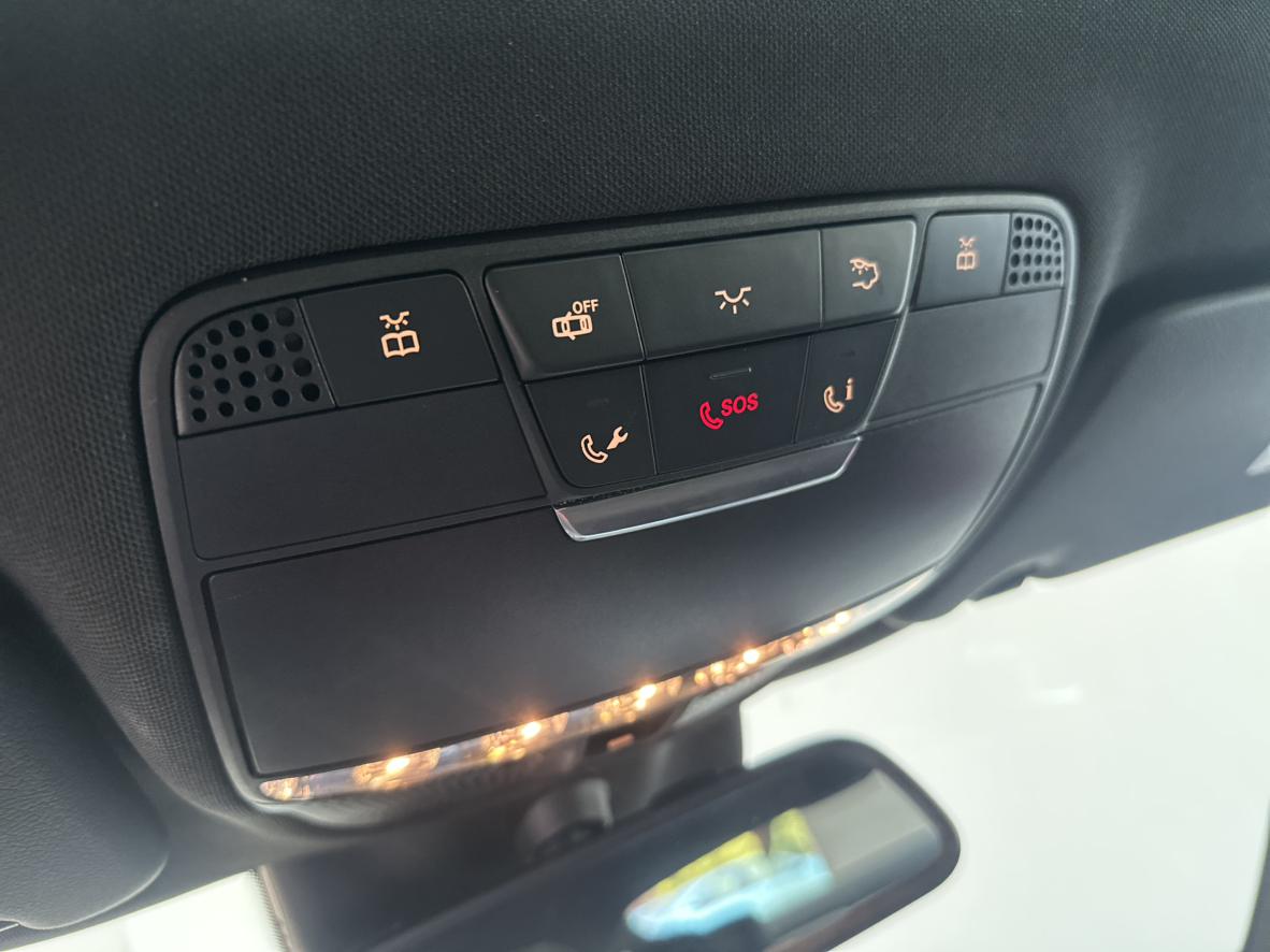 Mercedes-Benz C-Класс 2016 thumb 9