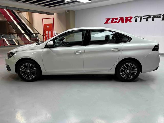 Peugeot 308 2016 thumb 2