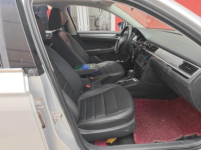 Volkswagen Bora 2016 thumb 6