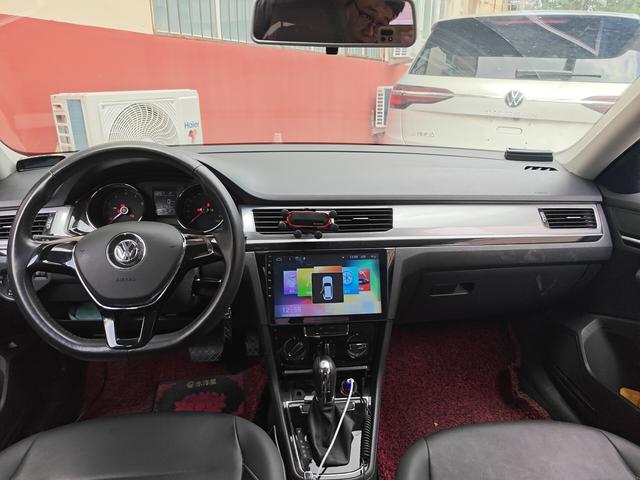Volkswagen Bora 2016 thumb 8