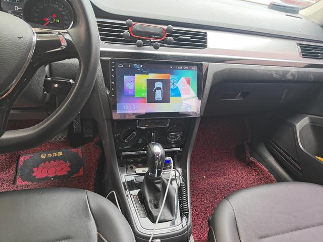 Volkswagen Bora 2016 thumb 10