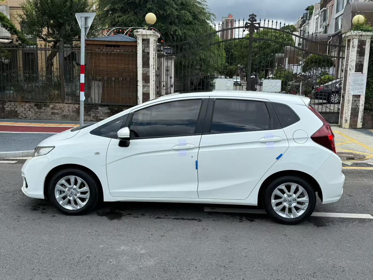 Honda Fit Shuttle 2018 thumb 10