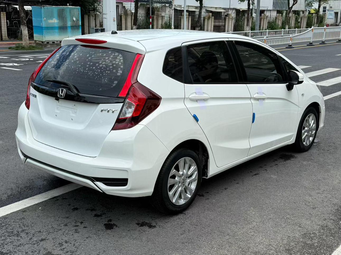 Honda Fit Shuttle 2018 thumb 12