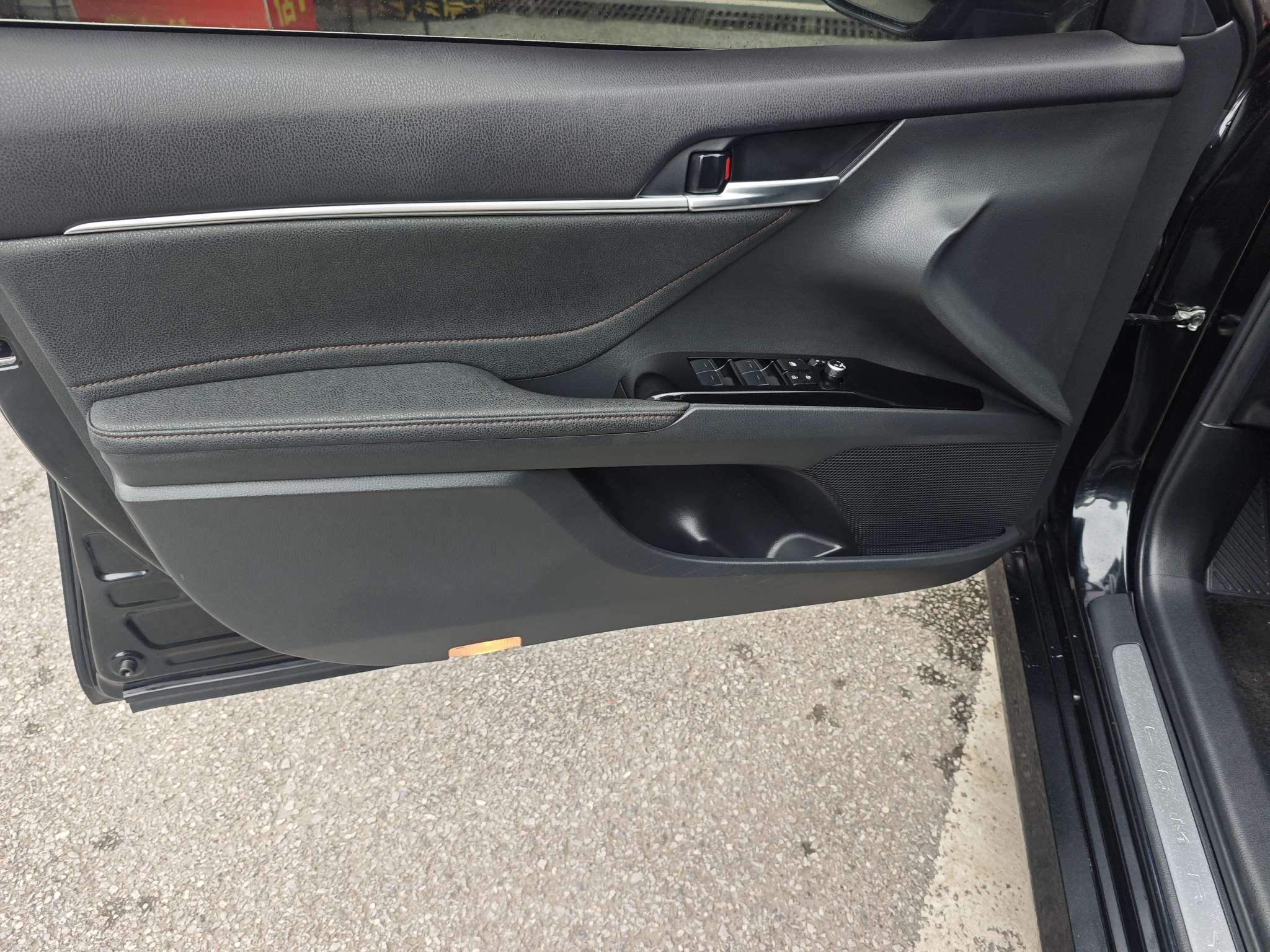 Toyota Camry 2021 thumb 9