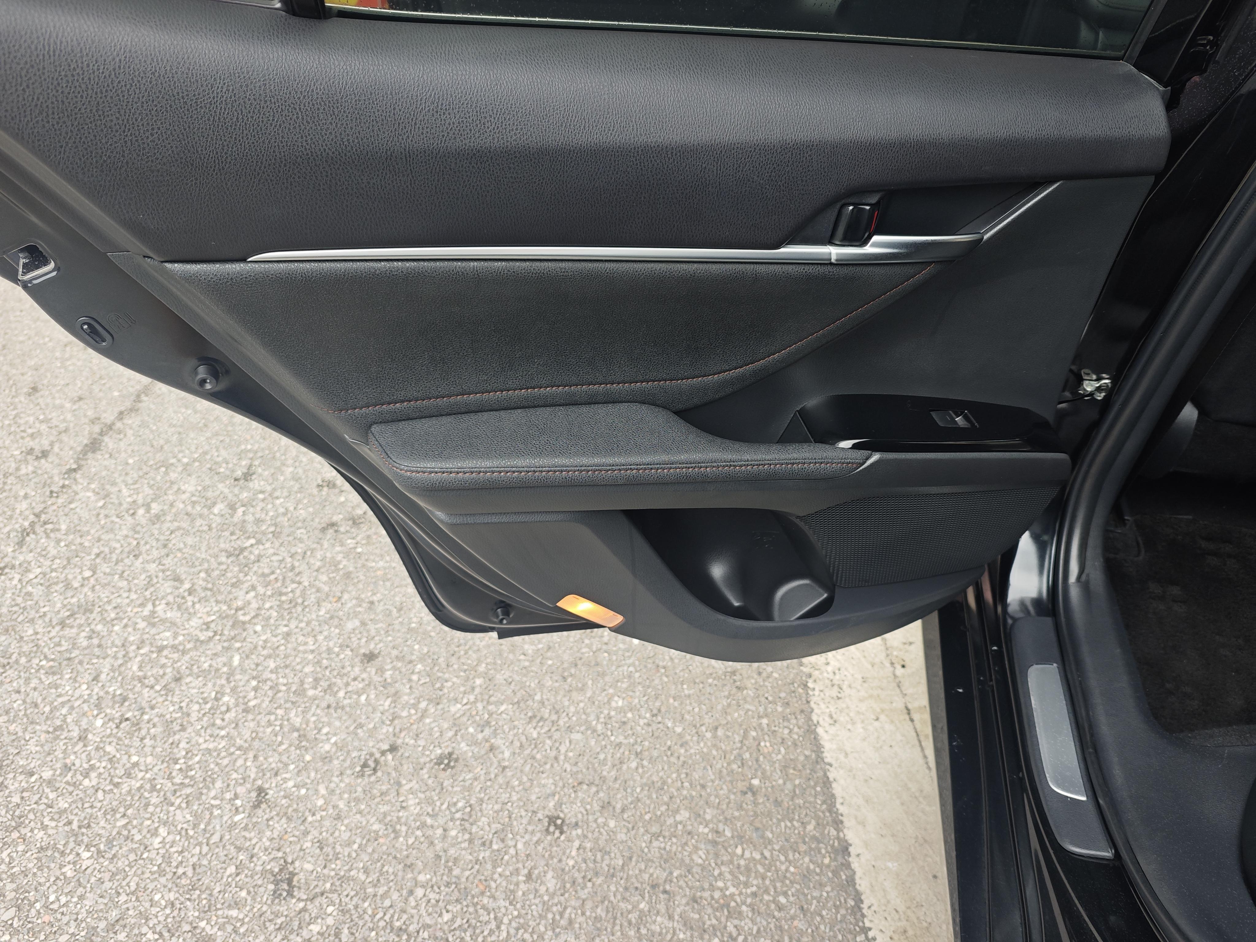 Toyota Camry 2021 thumb 12